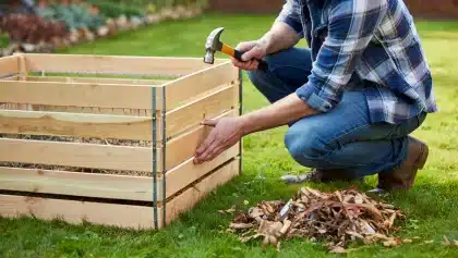Comment fabriquer un composteur en bois pas à pas en 7 étapes?