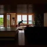 Intérieur et architecture d’une maison moderniste hawaïenne des années 70