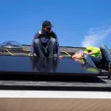Choisir entre panneaux, kits et batteries : quel solaire pour économiser sur vos factures ?