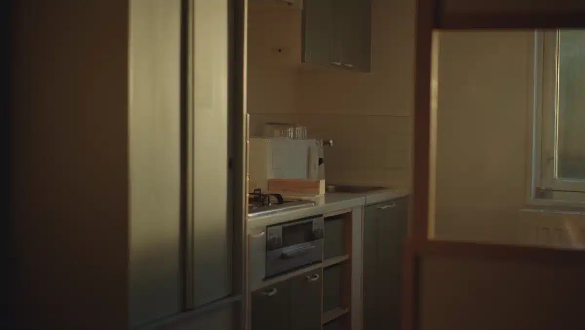 Comment cuisiner dans 2 m² avec la kitchen box, la nouvelle tendance des studios ?