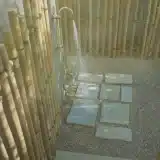 Comment installer une douche de jardin simple et pas chère ?