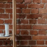 Quatre ambiances atelier brut et minimaliste pour s’inspirer en déco