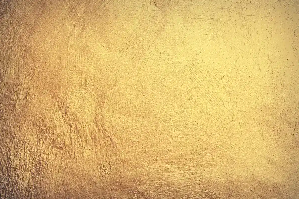 Mur intérieur avec finition effet béton minéral