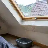 Comment réparer une fuite de Velux et assurer l’étanchéité durablement : causes et solutions